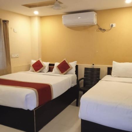The Royal Inn Visakhapatnam Quarto foto