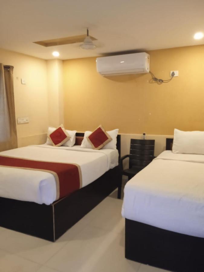 The Royal Inn Visakhapatnam Quarto foto